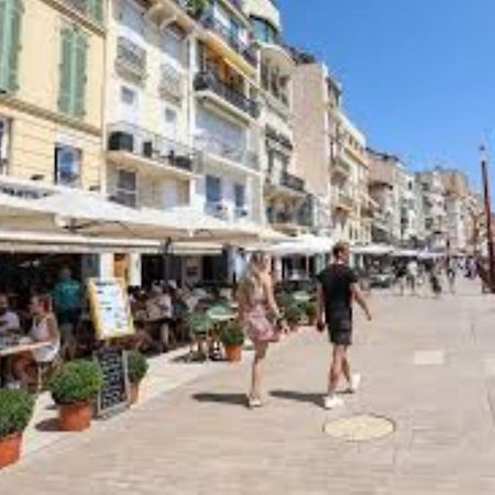 Magnifique 3 Pieces Renove Cannes Centre 'Banane' Avec Veranda ! A2B88 Exterior foto